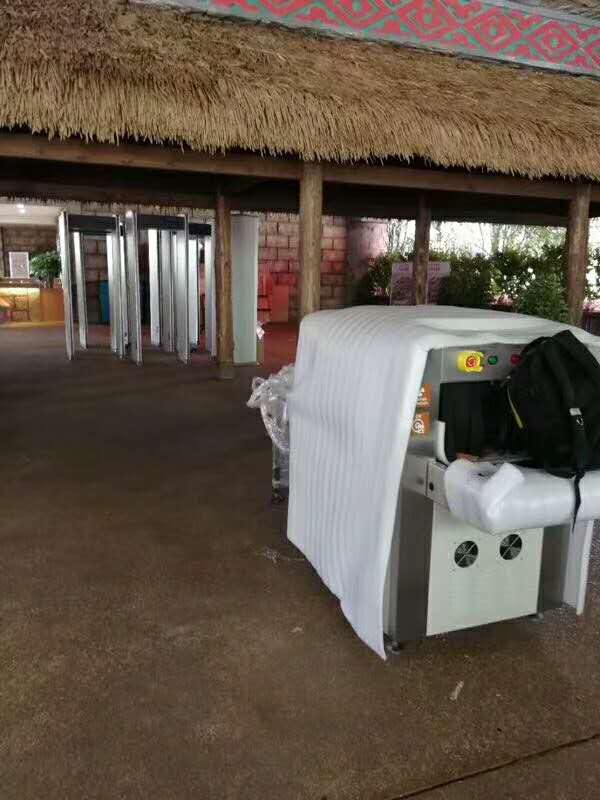 桂林千古情景区选用果博安检机和金属探测门